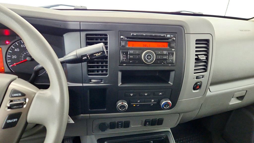 Used 2013 Nissan NV 2500 SV w/ Side Curtain Airbag Pkg image 17