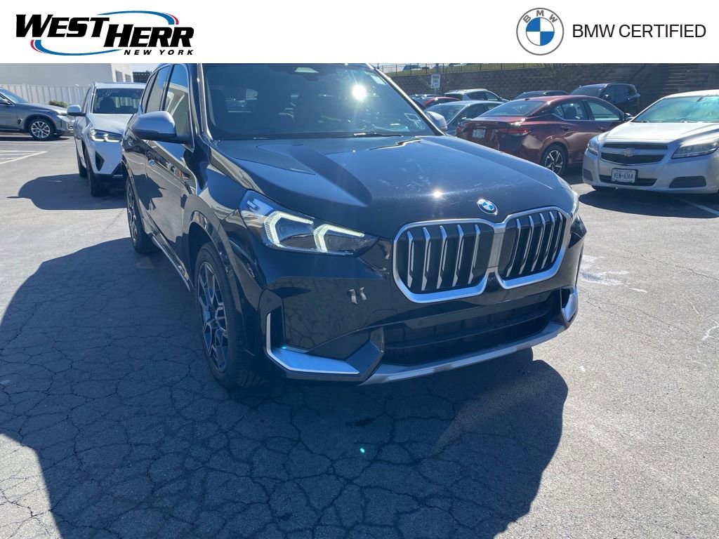 Certified 2023 BMW X1 xDrive28i w/ Convenience Package image 1