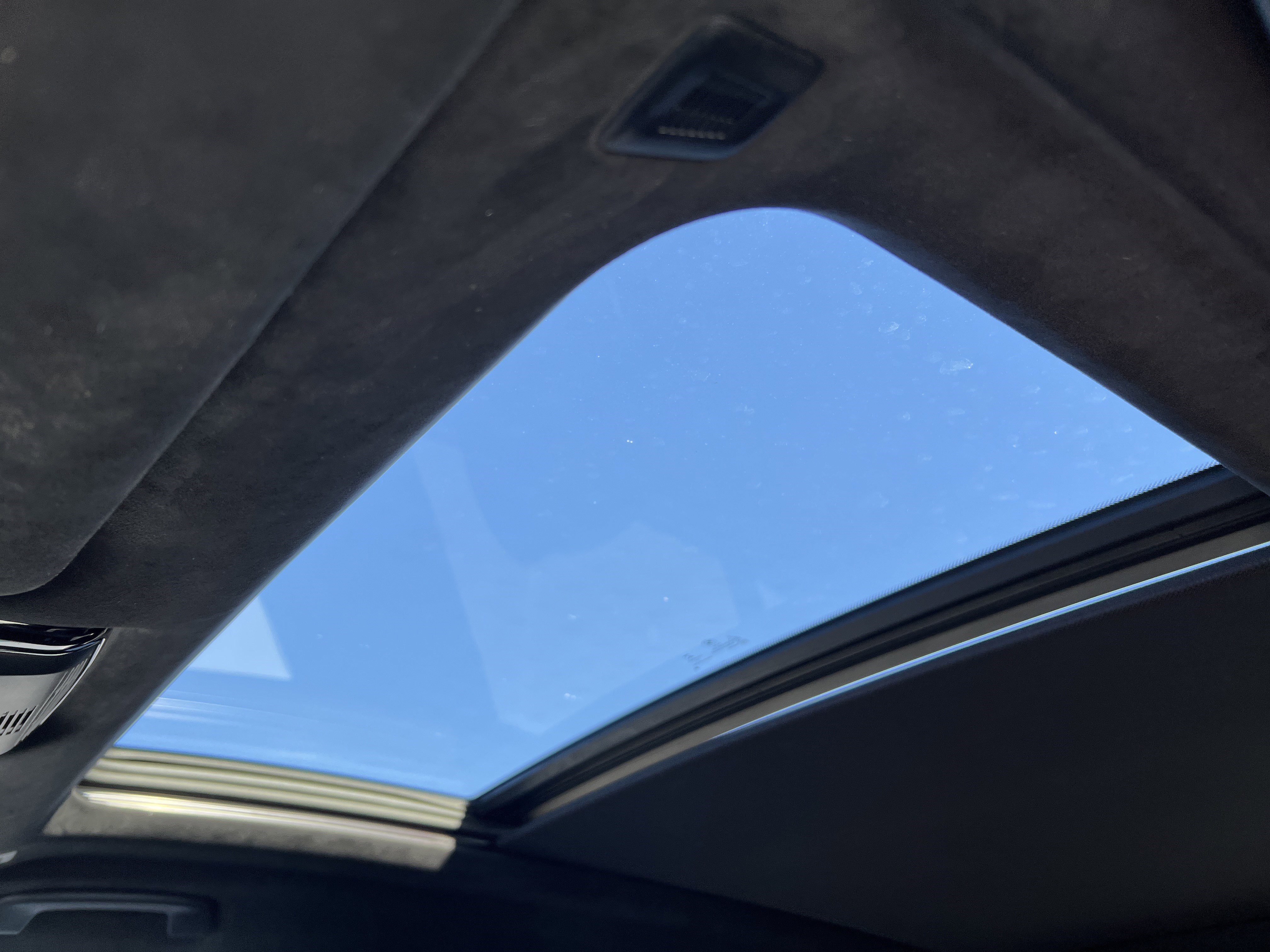 Used 2021 BMW X7 xDrive40i w/ M Sport Package image 12