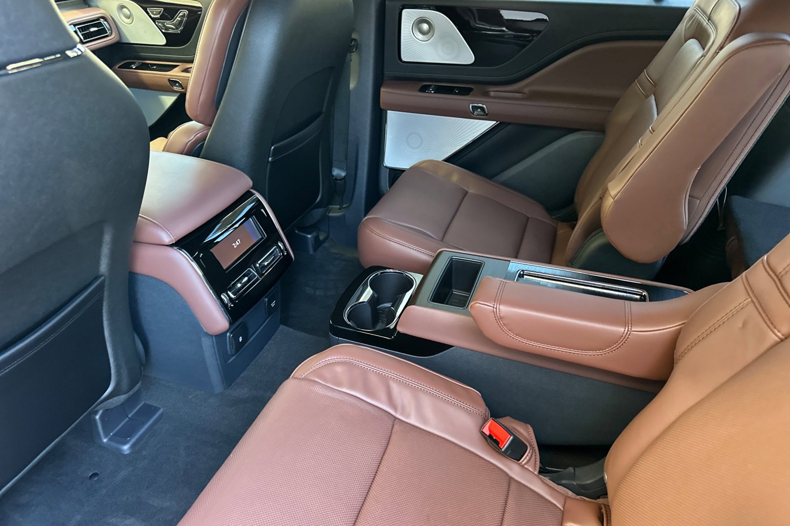 New 2025 Lincoln Aviator Reserve image 11