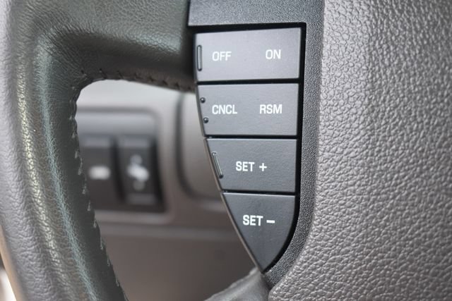 Used 2009 Ford Taurus Limited AWD/4WD image 30