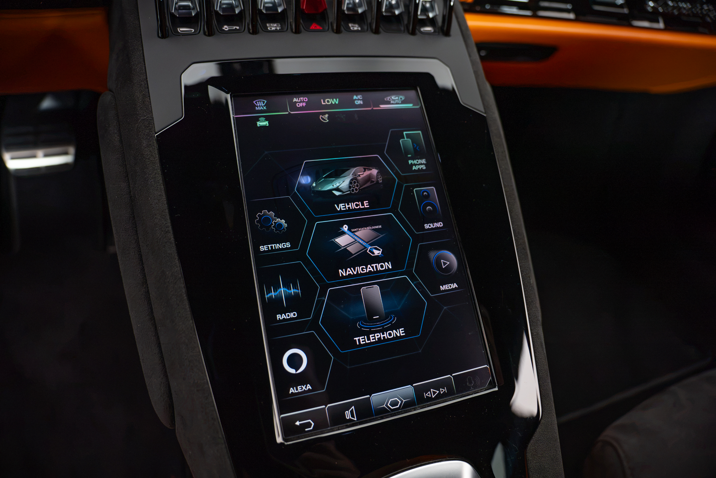Used 2024 Lamborghini Huracan Tecnica RWD image 15