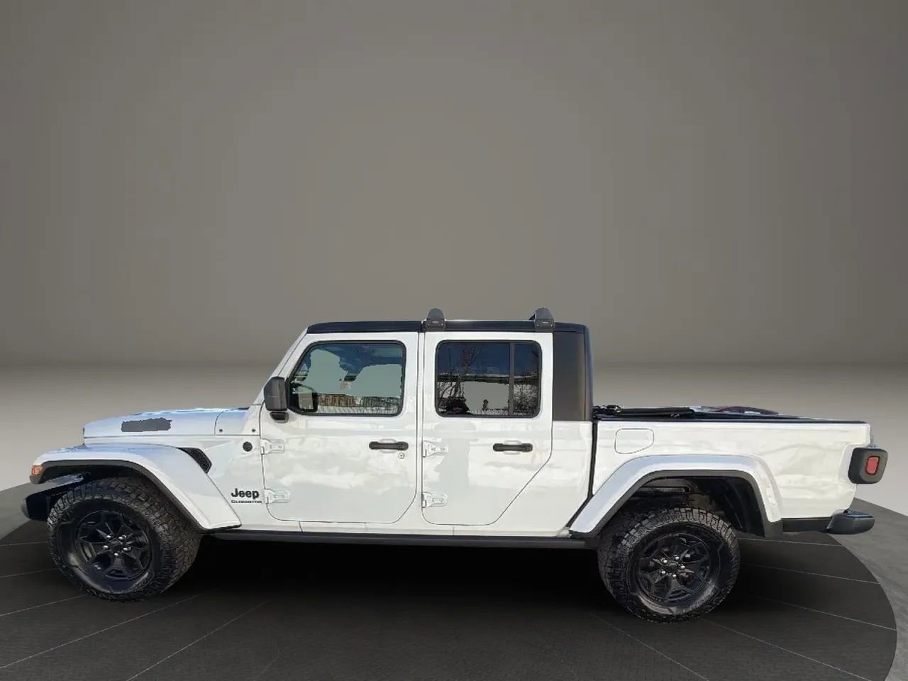 Used 2021 Jeep Gladiator Sport AWD/4WD image 8