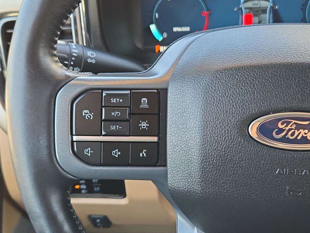 Used 2024 Ford F250 Lariat w/ Lariat Ultimate Package image 24