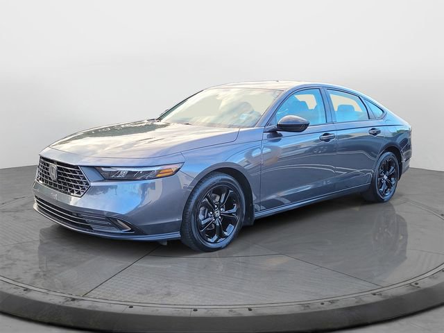 Used 2025 Honda Accord SE image 3