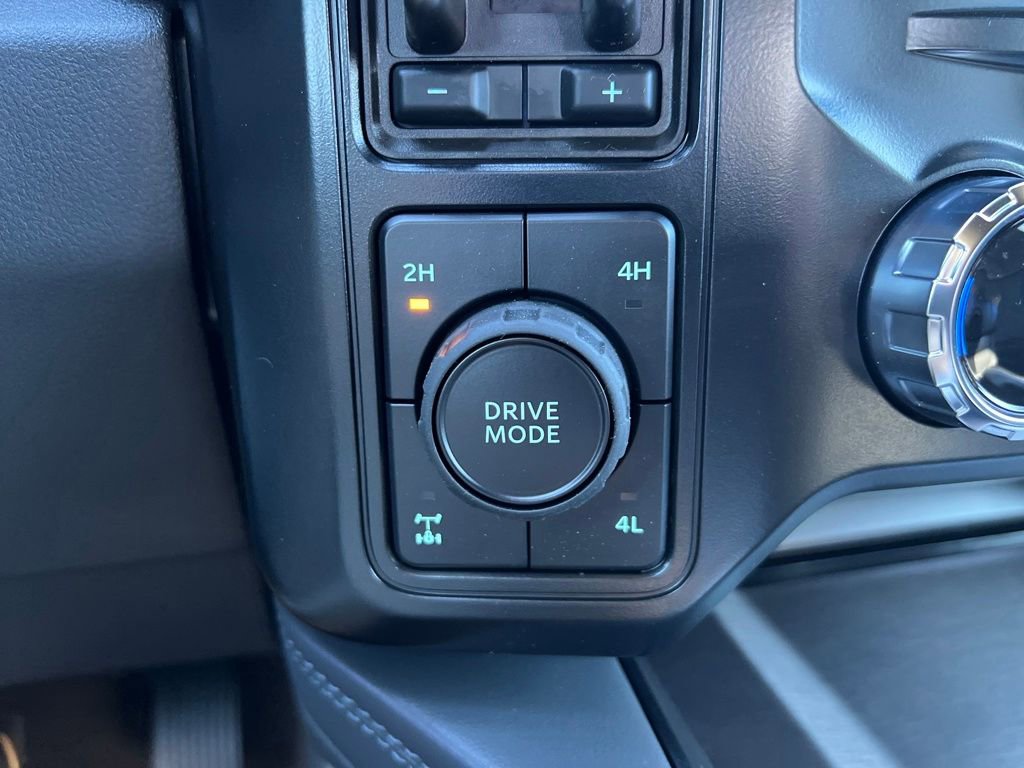 New 2026 Ford F250 Platinum image 34