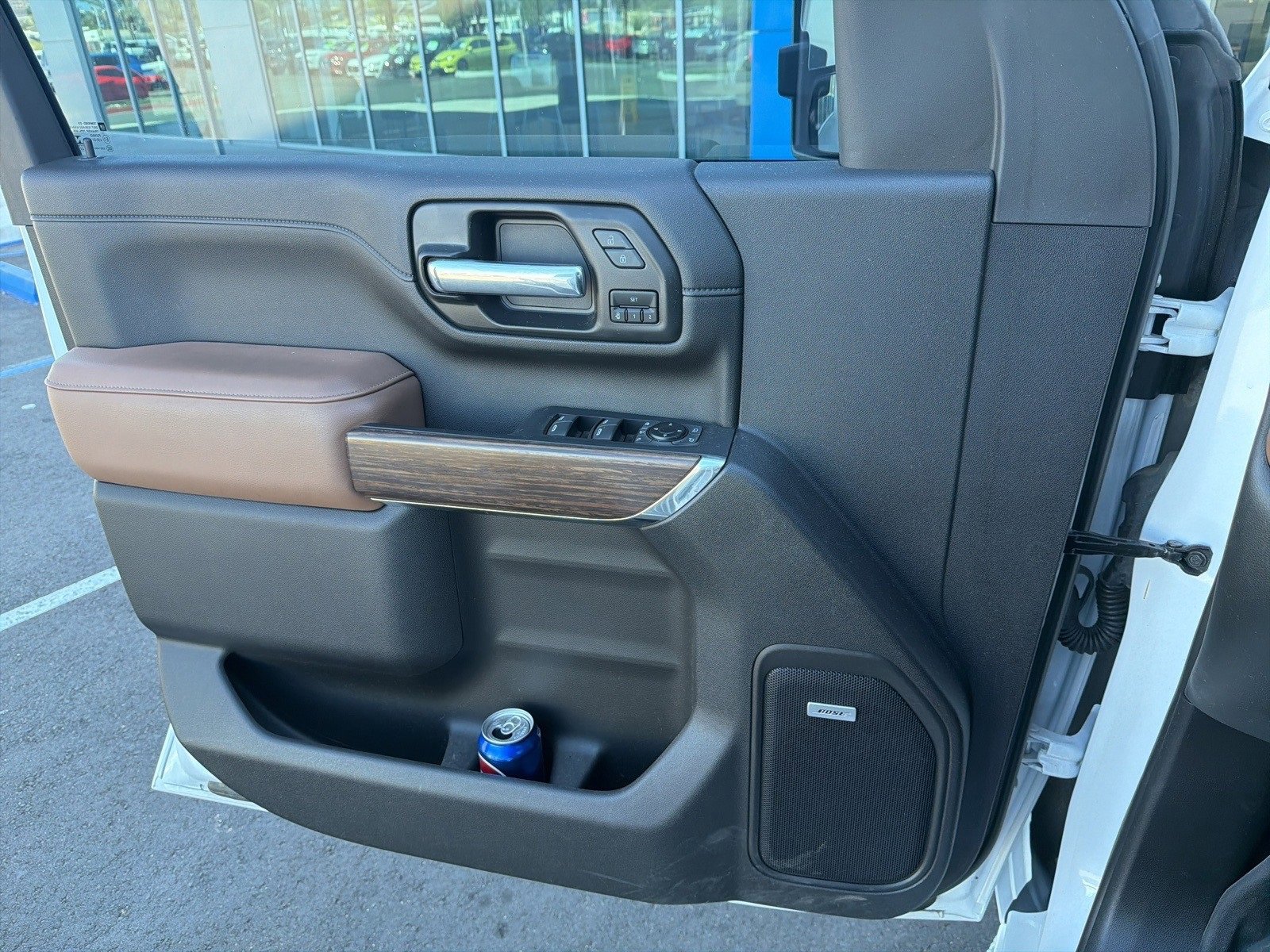 Used 2023 Chevrolet Silverado 2500 High Country w/ Z71 Off-Road Package image 7