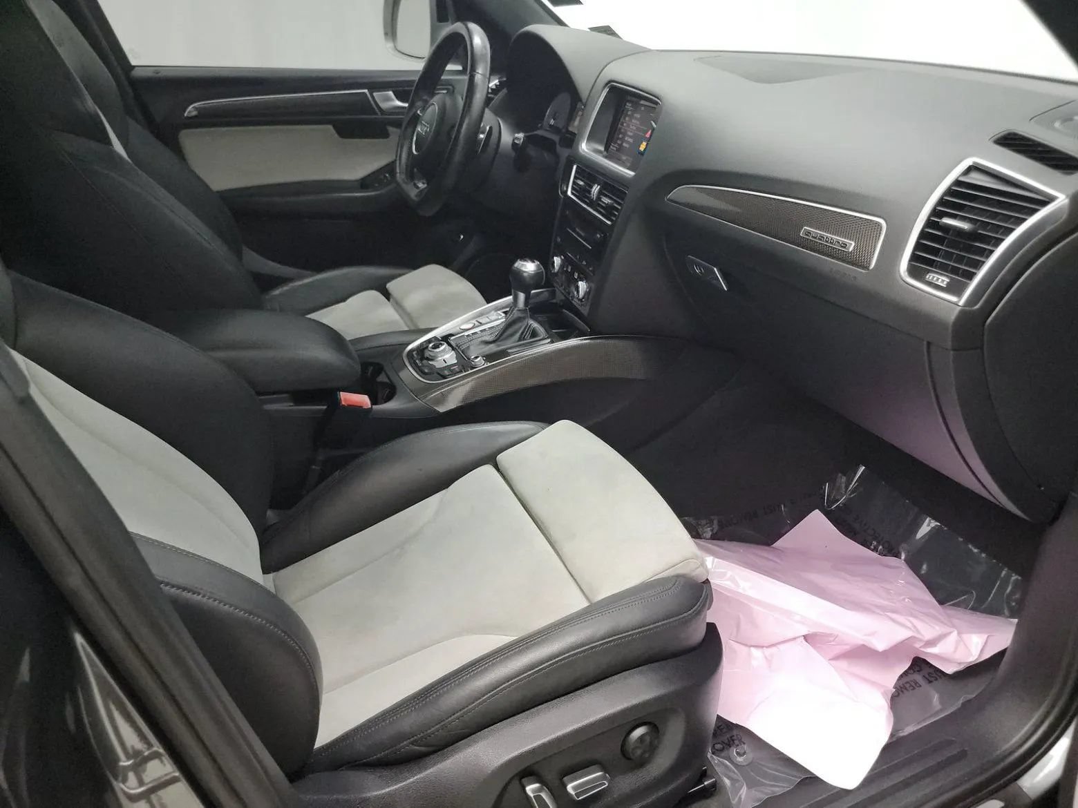 Used 2016 Audi SQ5 Premium Plus w/ Technology Package AWD/4WD image 13