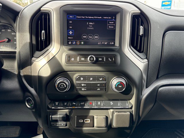 Used 2025 Chevrolet Silverado 2500 Custom w/ Custom Value Package AWD/4WD image 21