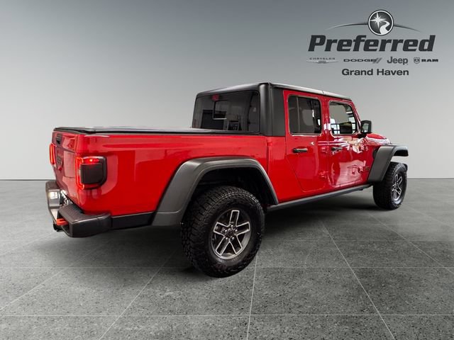 Used 2025 Jeep Gladiator Mojave w/ Safety Group AWD/4WD image 21