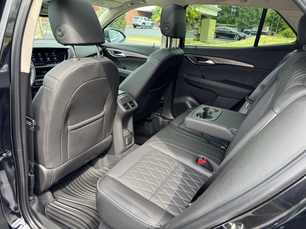 Certified 2023 Buick Envision Avenir AWD/4WD image 18