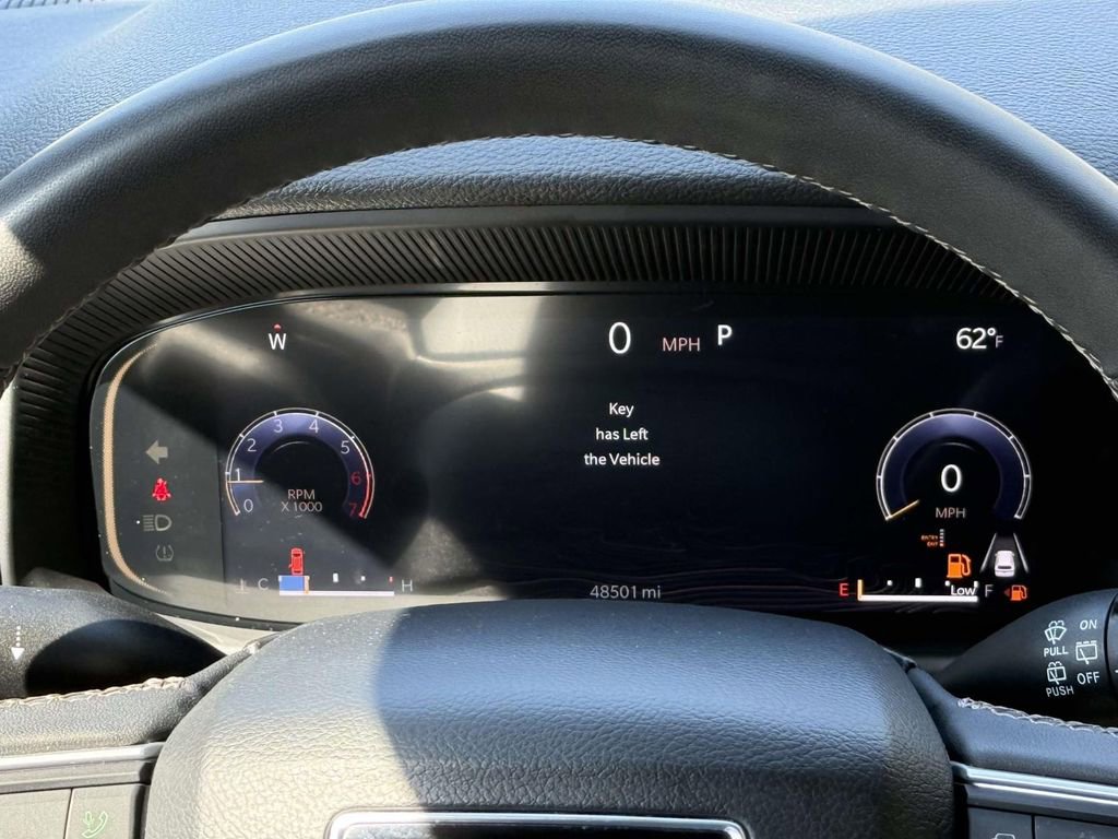 Used 2024 Jeep Wagoneer Series III image 19