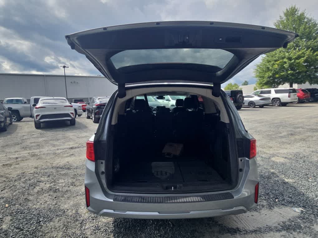 Used 2025 Honda Odyssey EX-L image 13