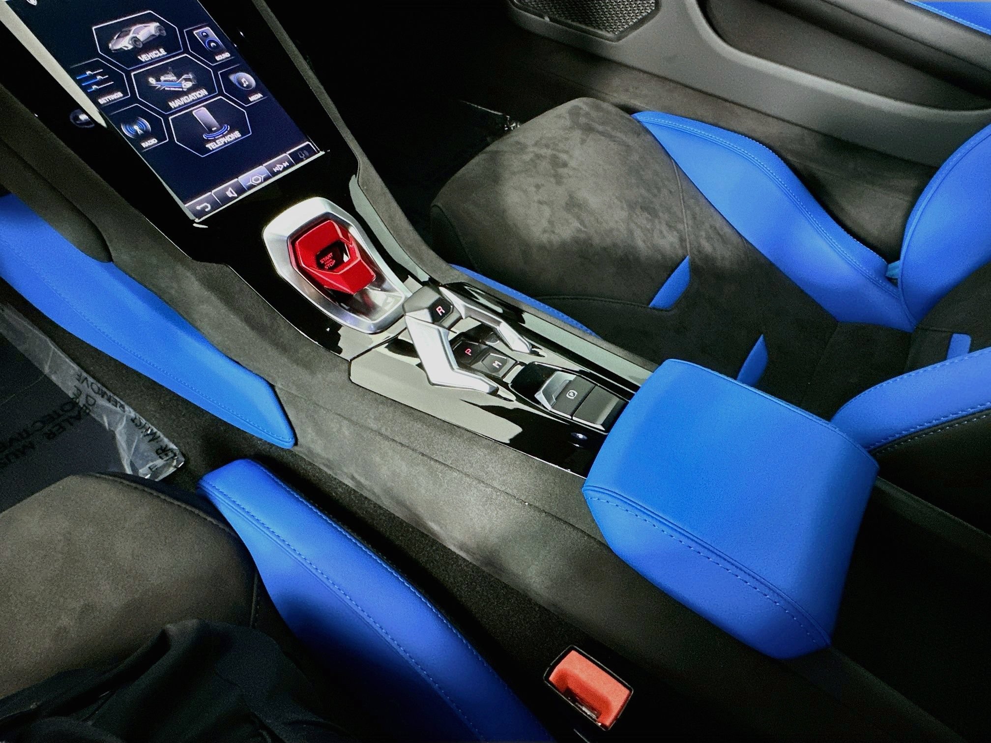 Used 2023 Lamborghini Huracan Sterrato AWD/4WD image 14