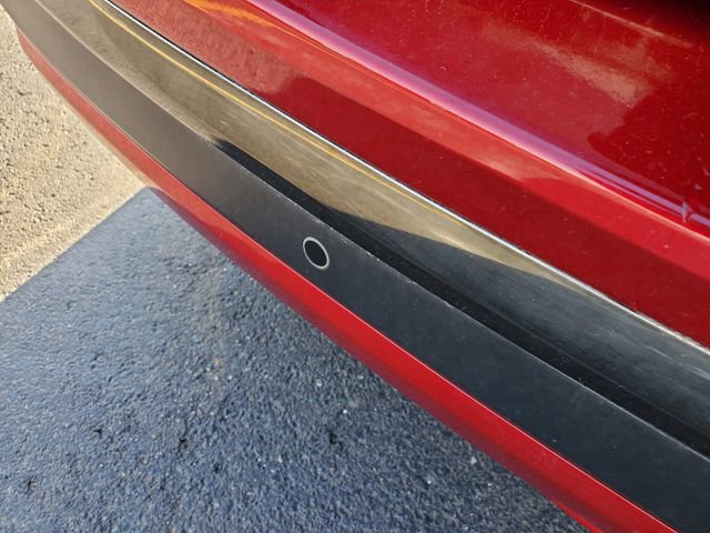 Certified 2023 Chevrolet Equinox RS w/ LPO, Floor Liner Package image 10