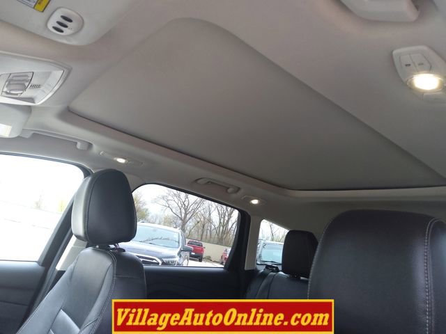 Used 2014 Ford Escape Titanium w/ Equipment Group 401A AWD/4WD image 20