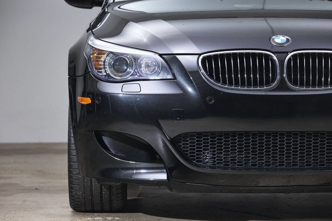 Used 2008 BMW M5 image 10