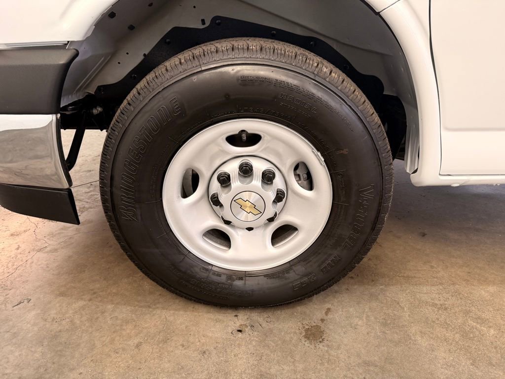 New 2025 Chevrolet Express 3500 w/ Power Convenience Package image 16
