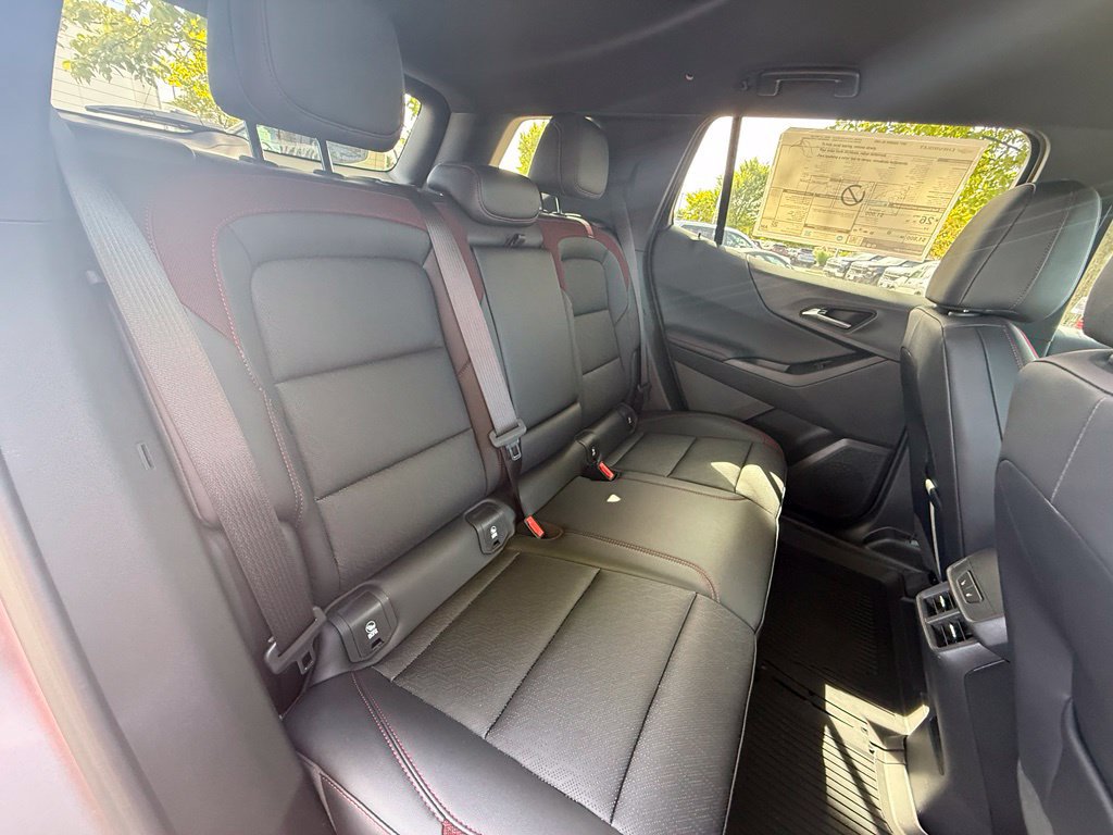 New 2027 Chevrolet Equinox RS w/ Convenience Package III AWD/4WD image 25