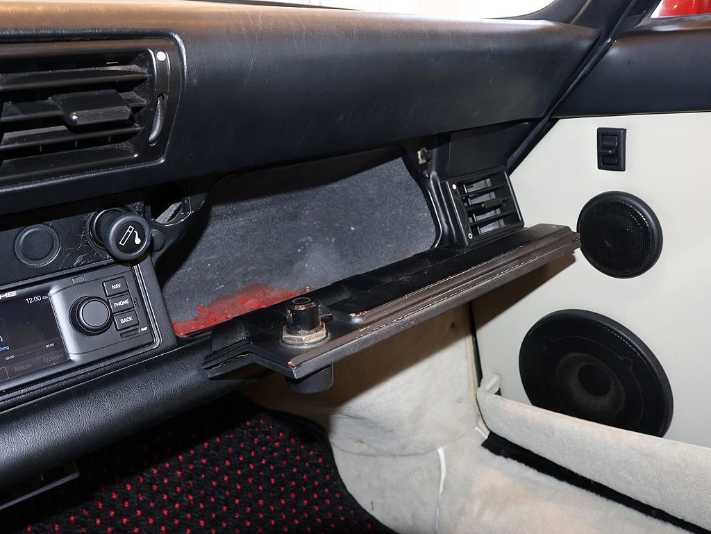 Used 1988 Porsche 911 Carrera image 60