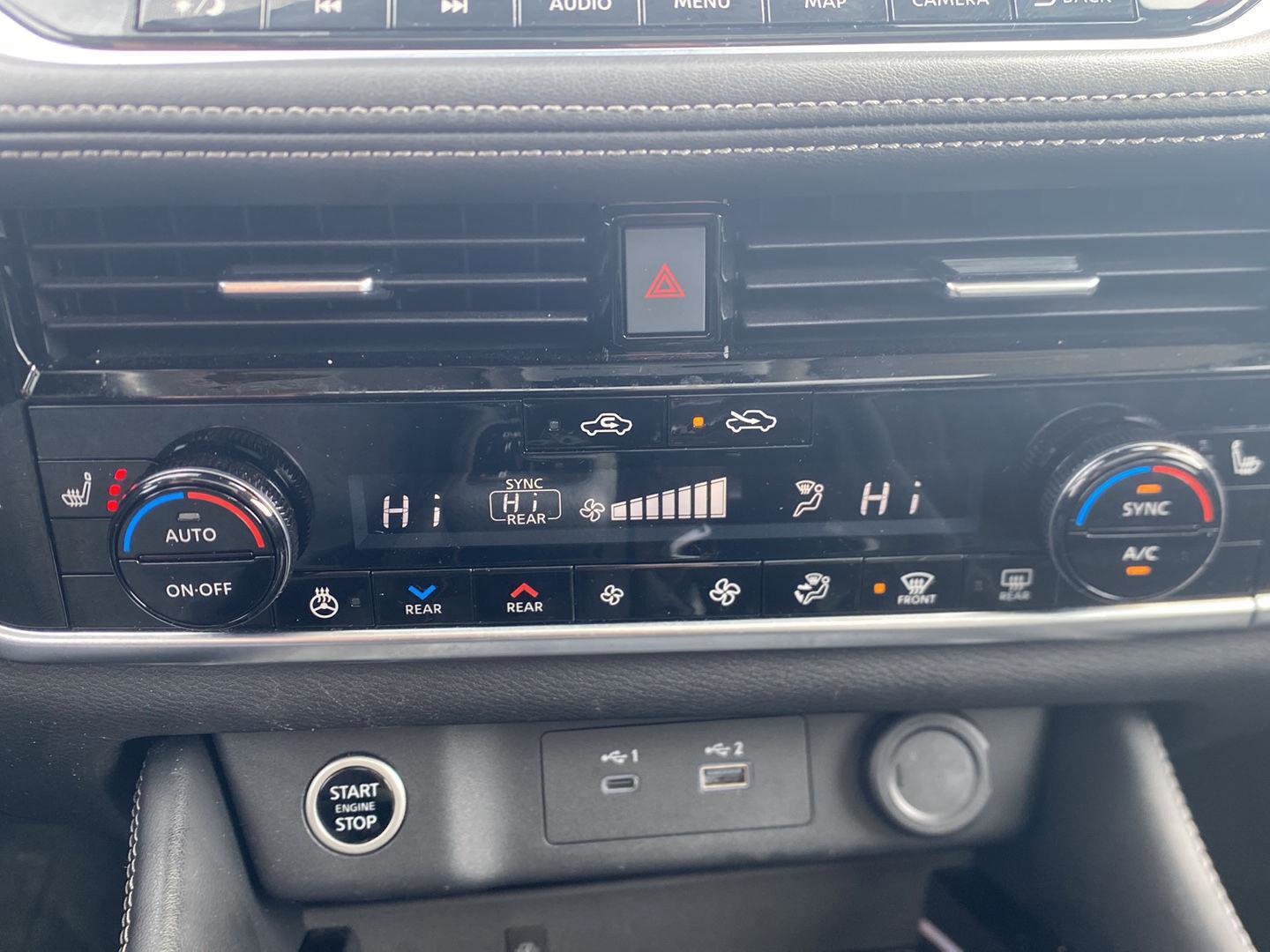 Used 2023 Nissan Rogue Platinum w/ Platinum Premium Package image 31