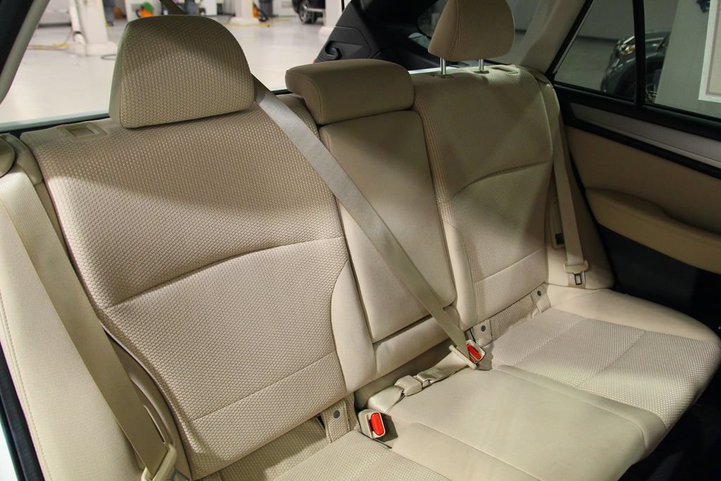Used 2019 Subaru Outback 2.5i Premium AWD/4WD image 24