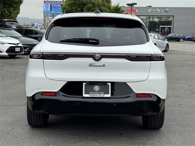 New 2025 Alfa Romeo Tonale w/ Premium Package image 5