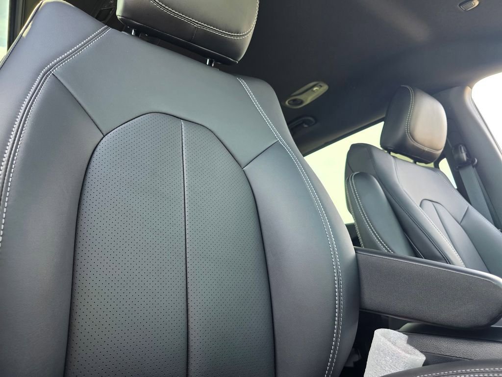 New 2026 Chrysler Voyager LX FWD image 14