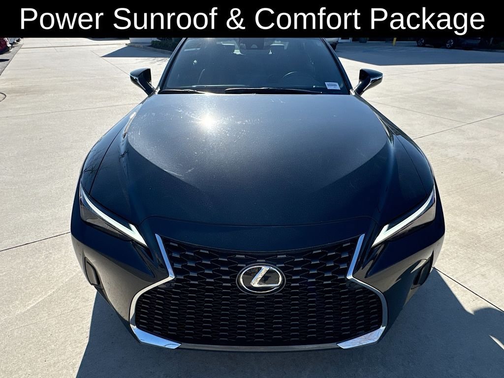 Used 2023 Lexus IS 300 w/ Comfort Package RWD image 4
