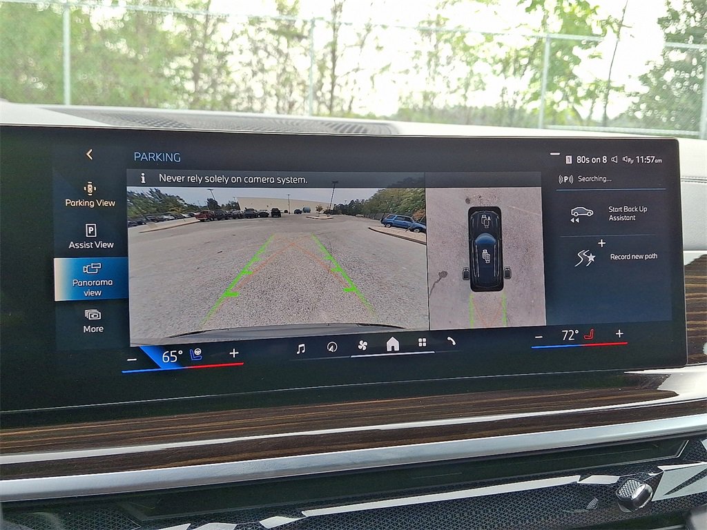 Certified 2024 BMW X5 xDrive50e w/ Premium Package image 4