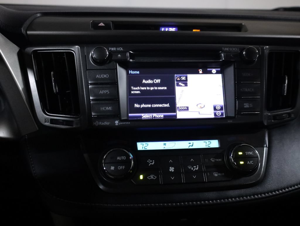 Used 2014 Toyota RAV4 XLE AWD/4WD image 21