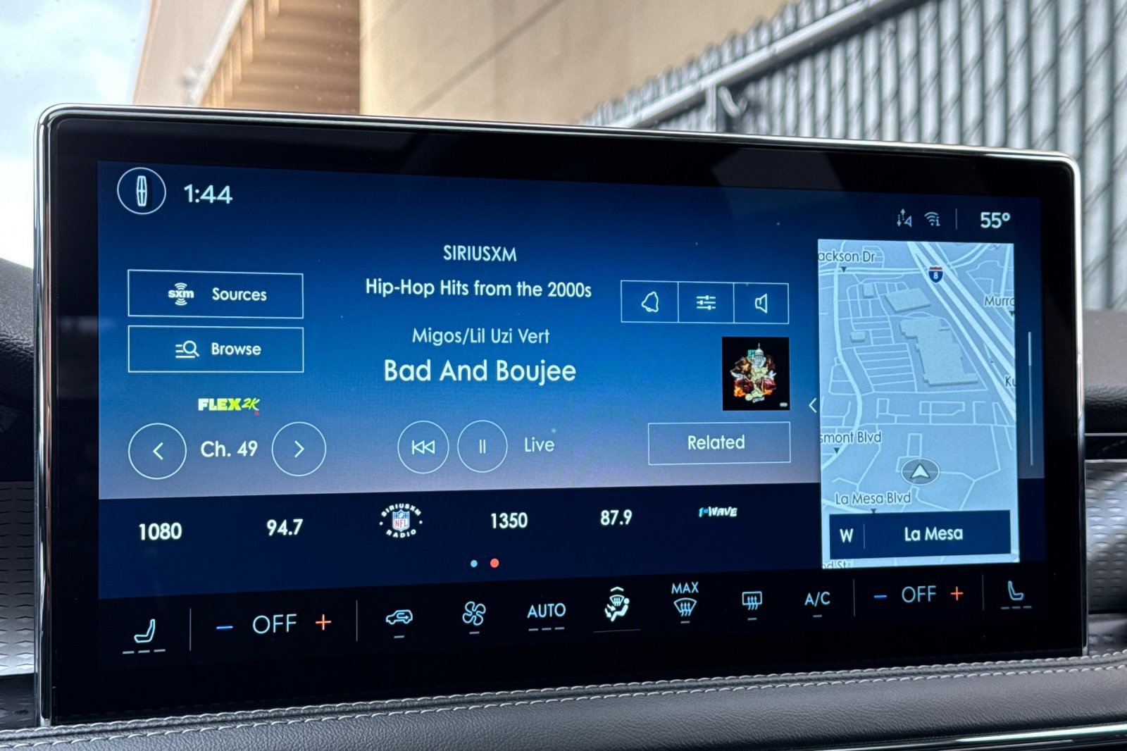 New 2025 Lincoln Corsair Grand Touring image 17