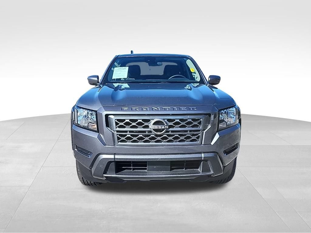 Used 2023 Nissan Frontier SV image 7