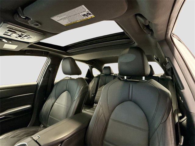 Certified 2022 Toyota Avalon Limited w/ Advanced Safety Package image 17