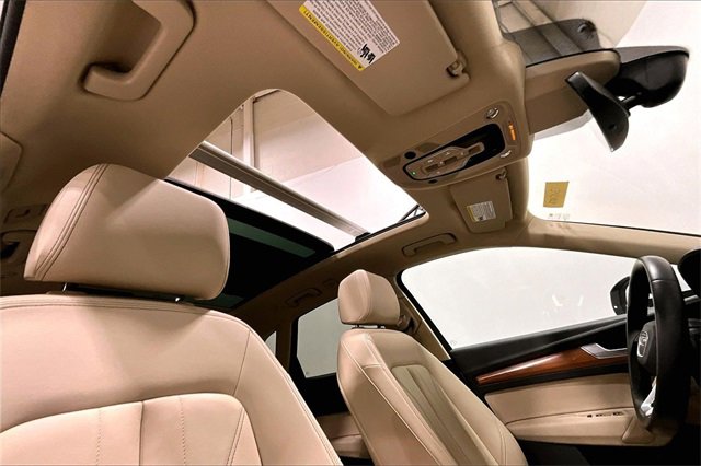 Used 2021 Audi Q5 2.0T Premium image 16