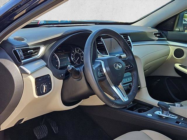 Used 2020 INFINITI QX50 Luxe w/ Navigation Package FWD image 8