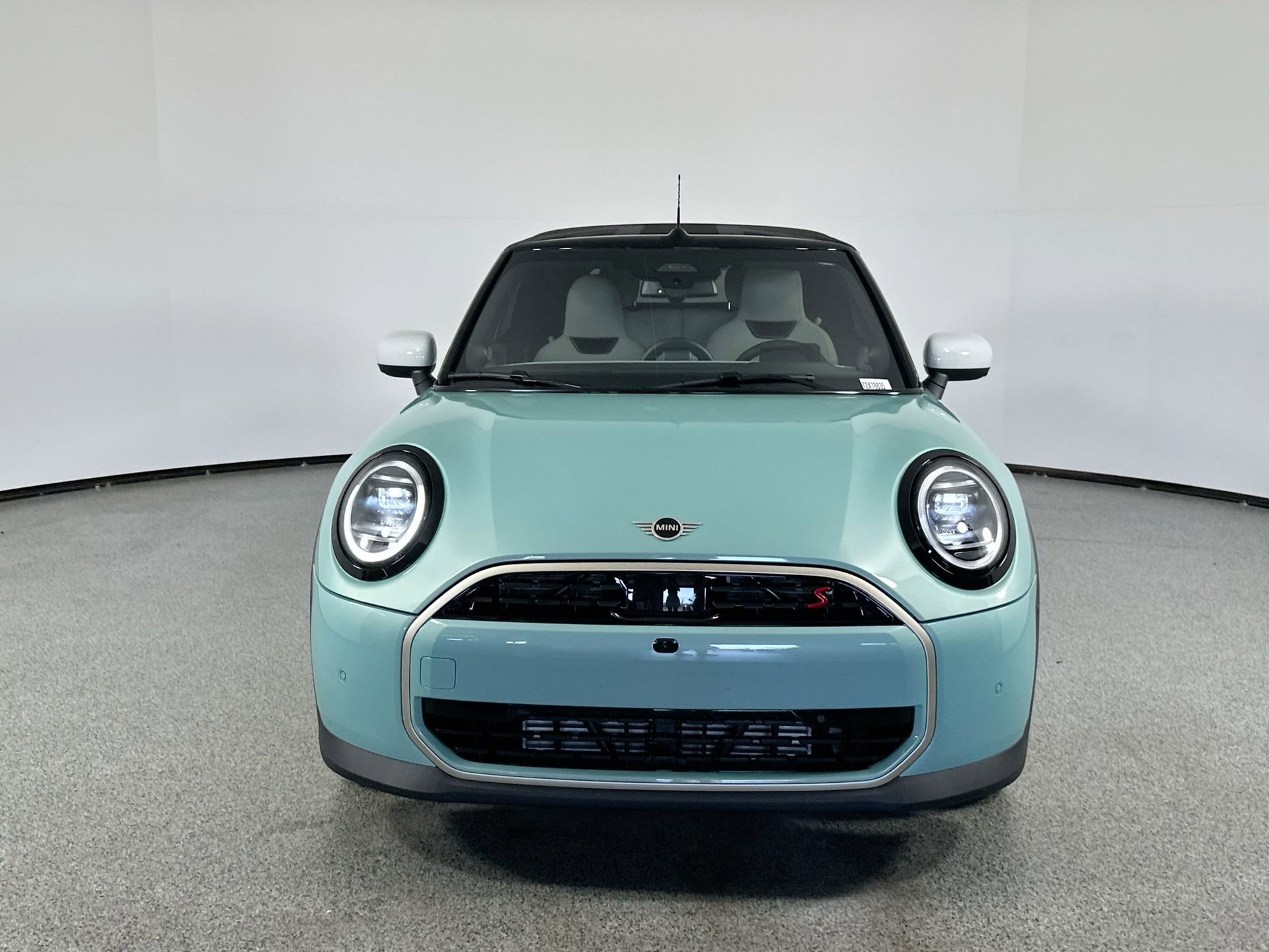 New 2026 MINI Cooper S image 2