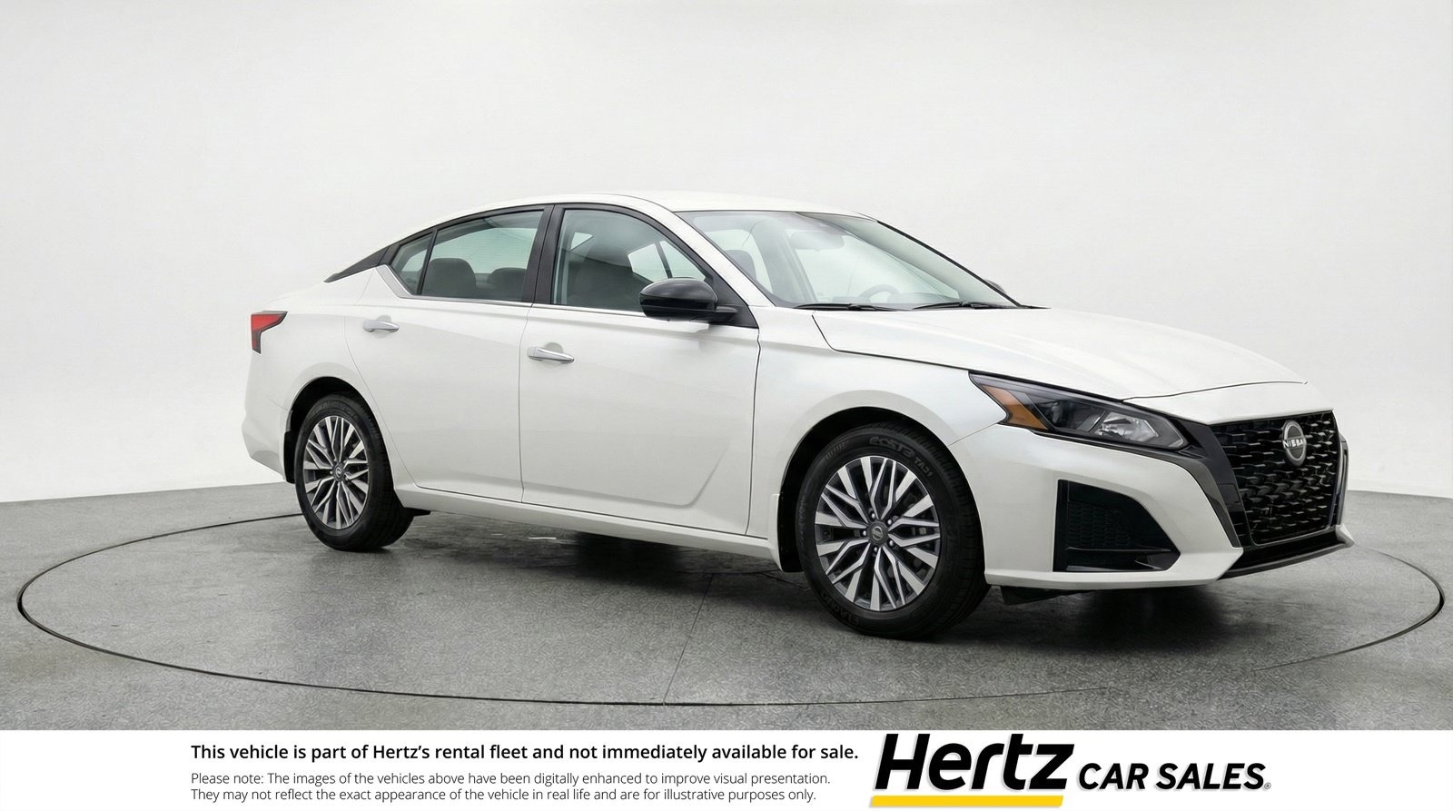 Used 2025 Nissan Altima 2.5 SV FWD image 1
