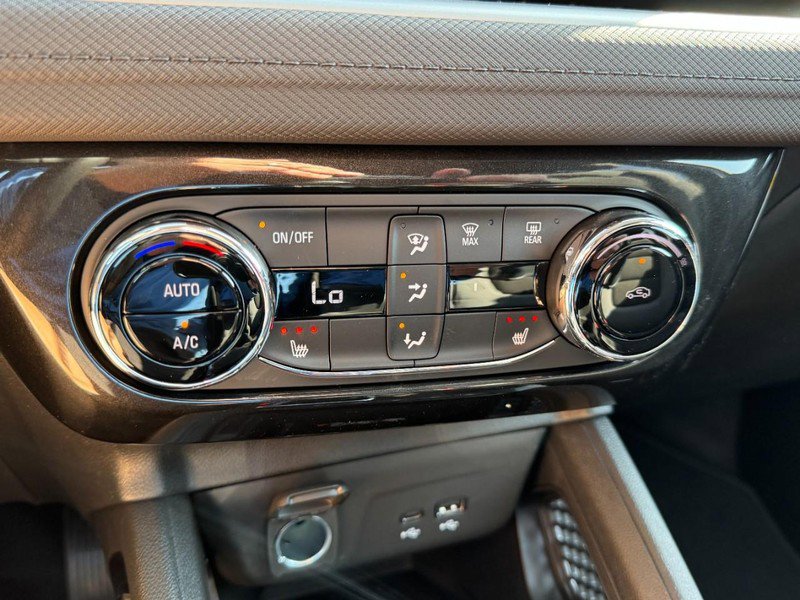 New 2026 Chevrolet TrailBlazer LT w/ Convenience Package FWD image 13
