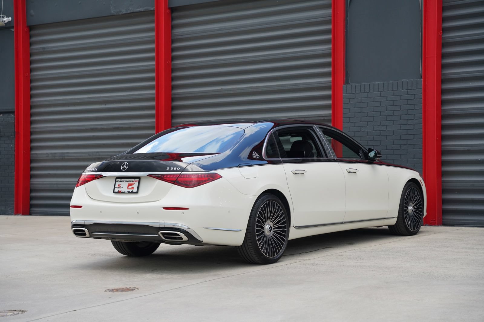 Used 2023 Mercedes-Benz Maybach S 580 4MATIC image 13