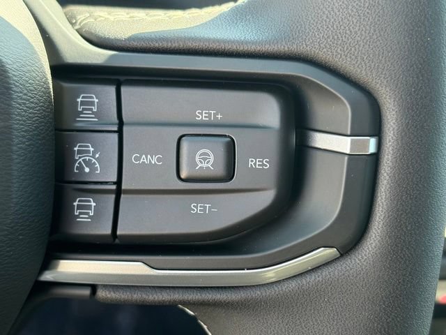 New 2026 Jeep Cherokee Overland AWD/4WD image 19
