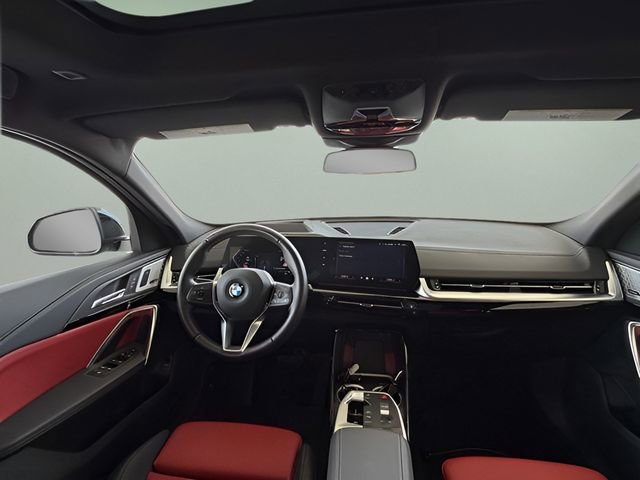 Used 2025 BMW X2 xDrive28i image 33
