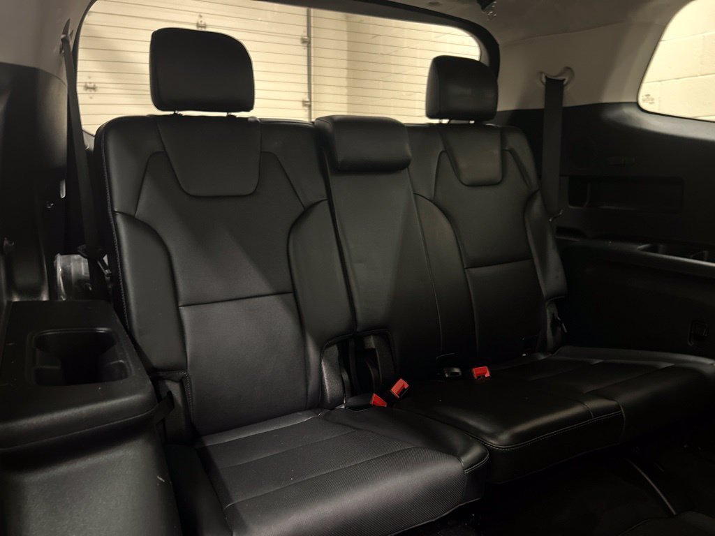 Used 2020 Kia Telluride SX w/ SX Prestige Package AWD/4WD image 12