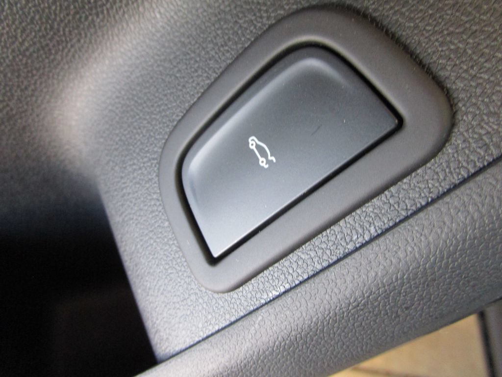 New 2027 GMC Acadia Elevation w/ Black Edition FWD image 21