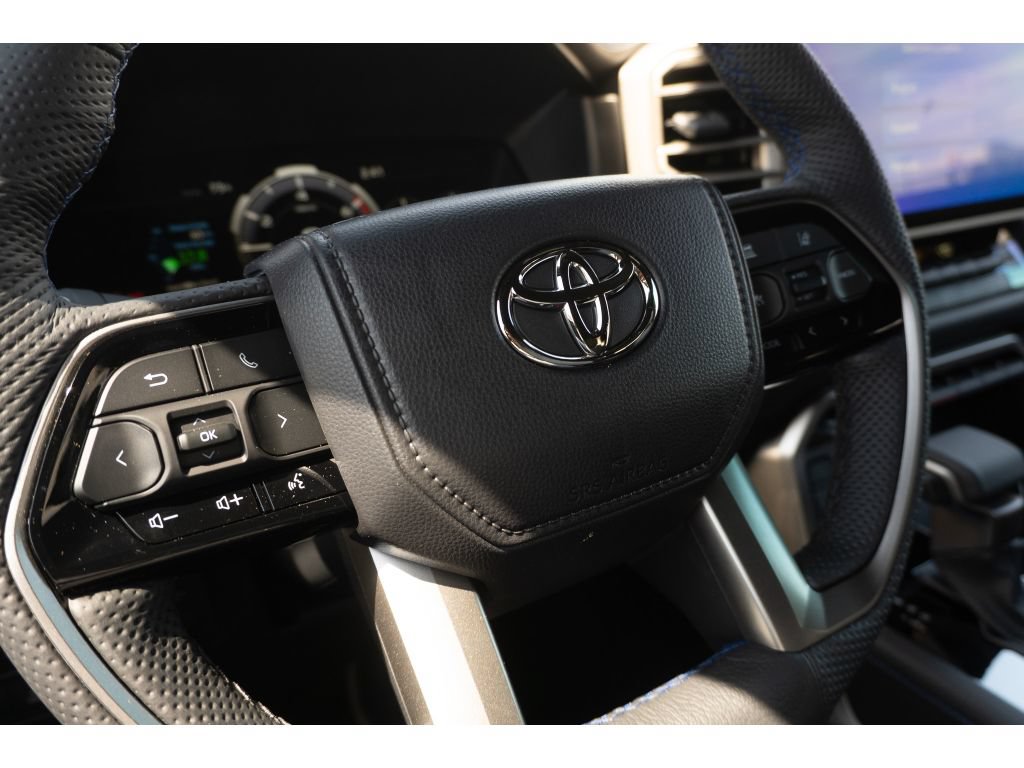 New 2026 Toyota Sequoia Platinum AWD/4WD image 32