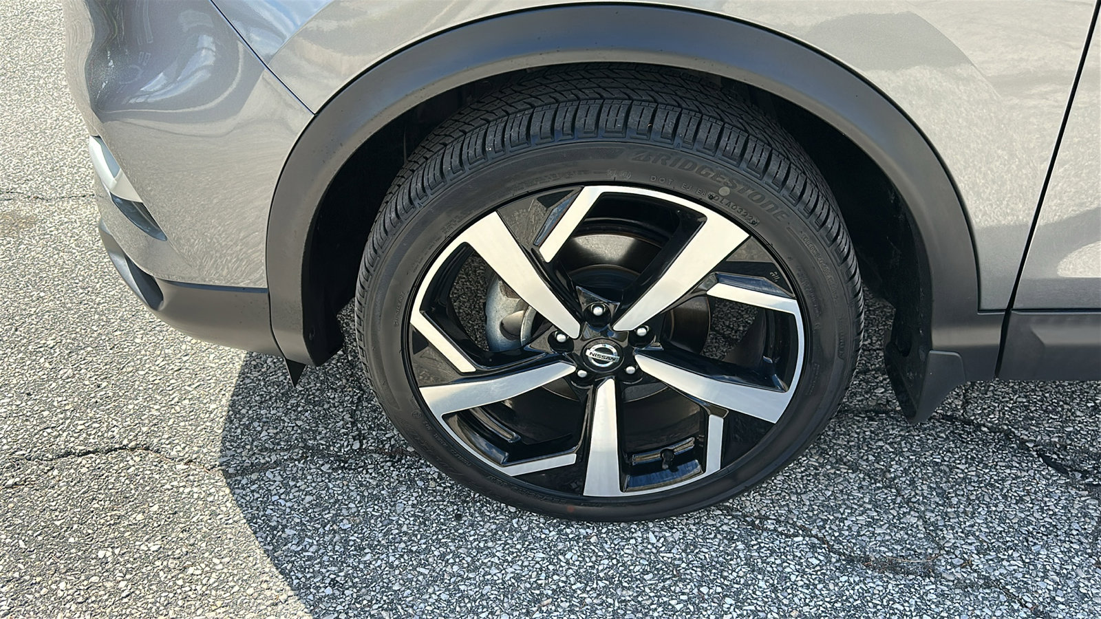 Certified 2022 Nissan Rogue Sport SL w/ Premium Package image 9