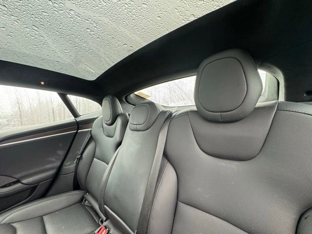 Used 2023 Tesla Model S Standard Range image 10