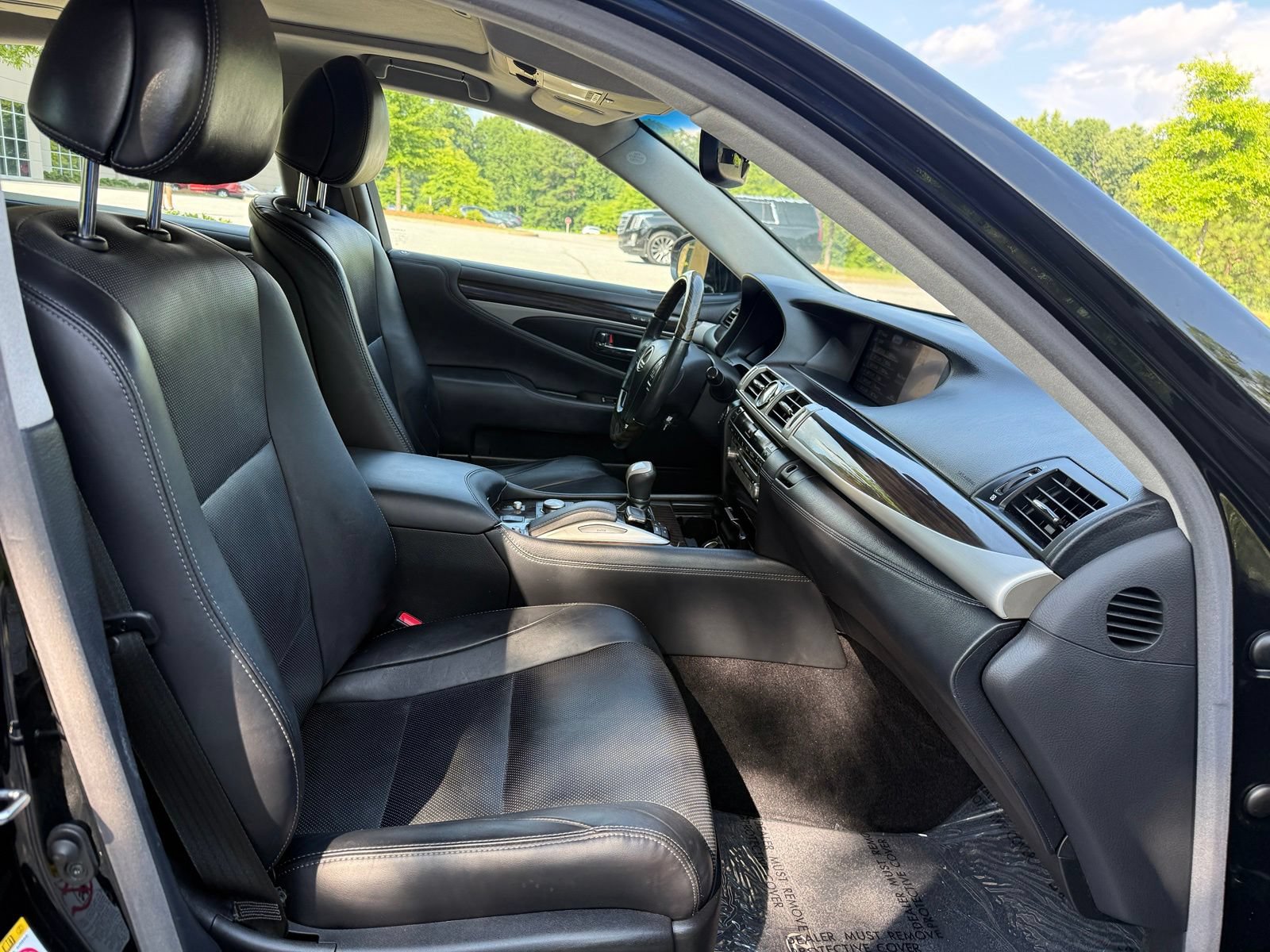 Used 2017 Lexus LS 460 L RWD image 35