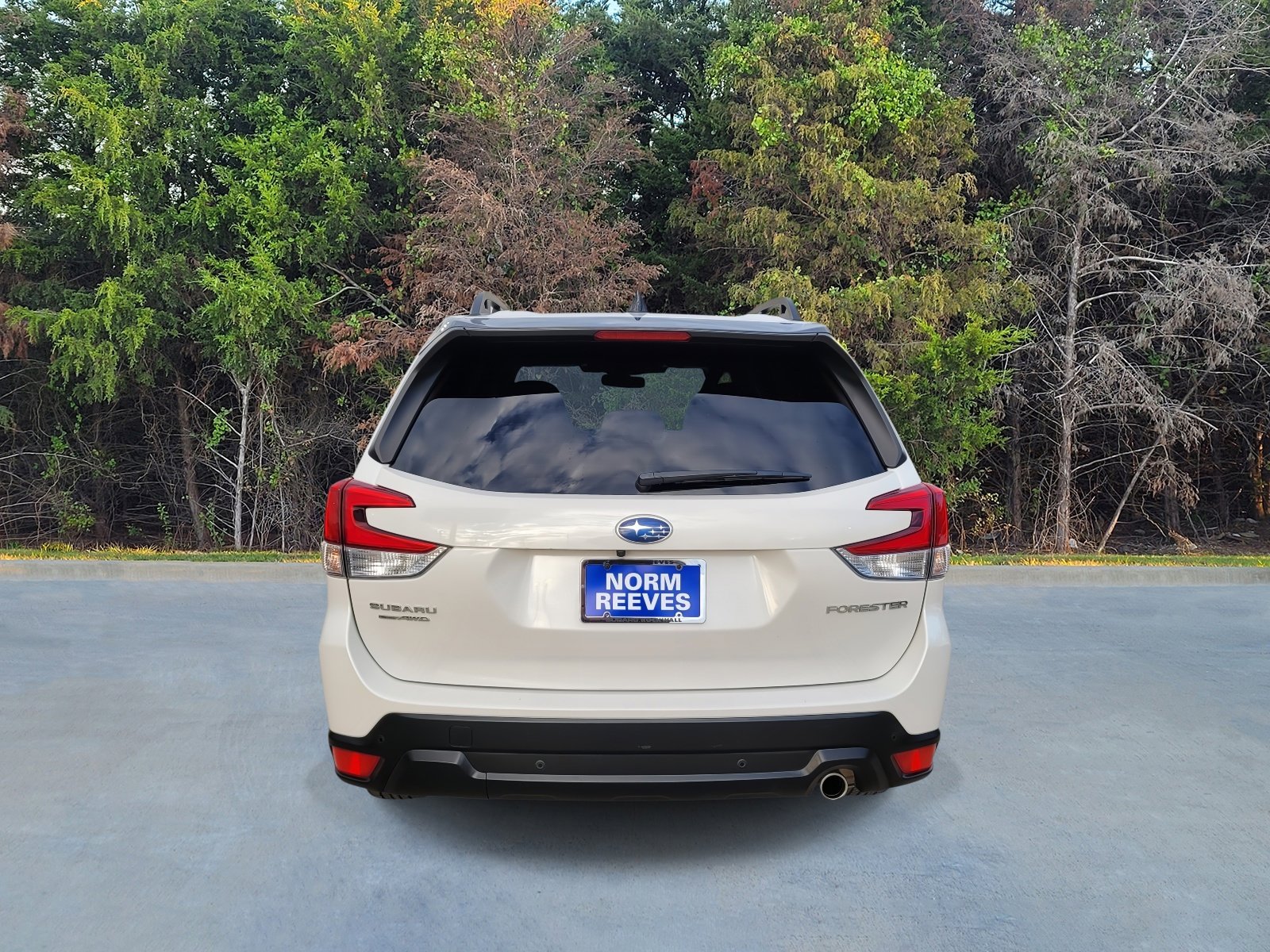 Certified 2024 Subaru Forester Limited image 18