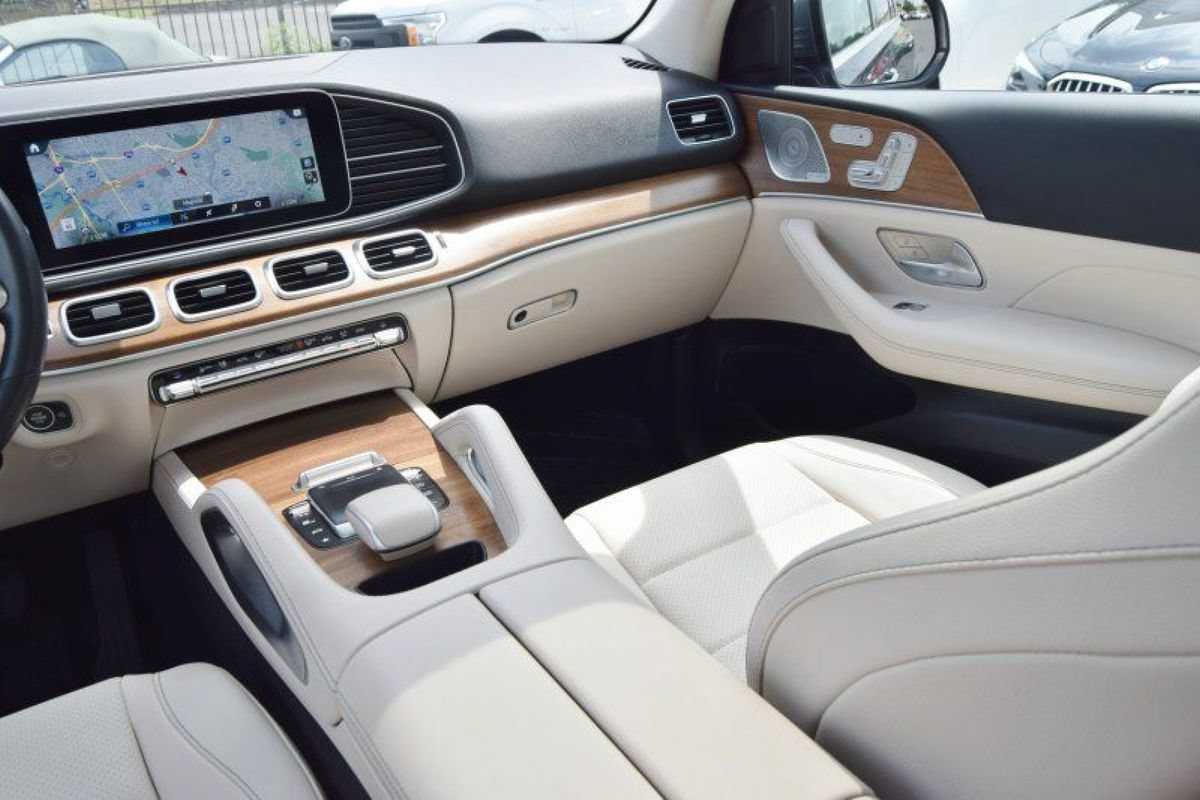 Used 2023 Mercedes-Benz GLE 350 4MATIC image 32